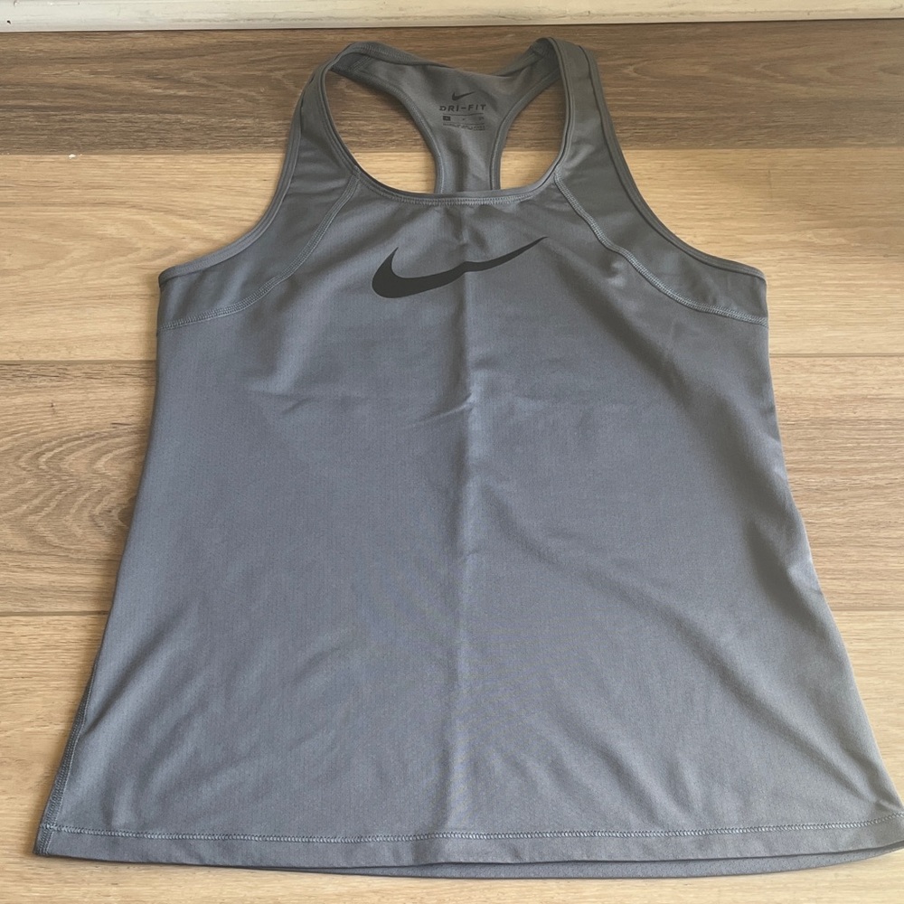 Nike Women's Charcoal Gray Racerback Tank Top - Small - Picture 2 of 3